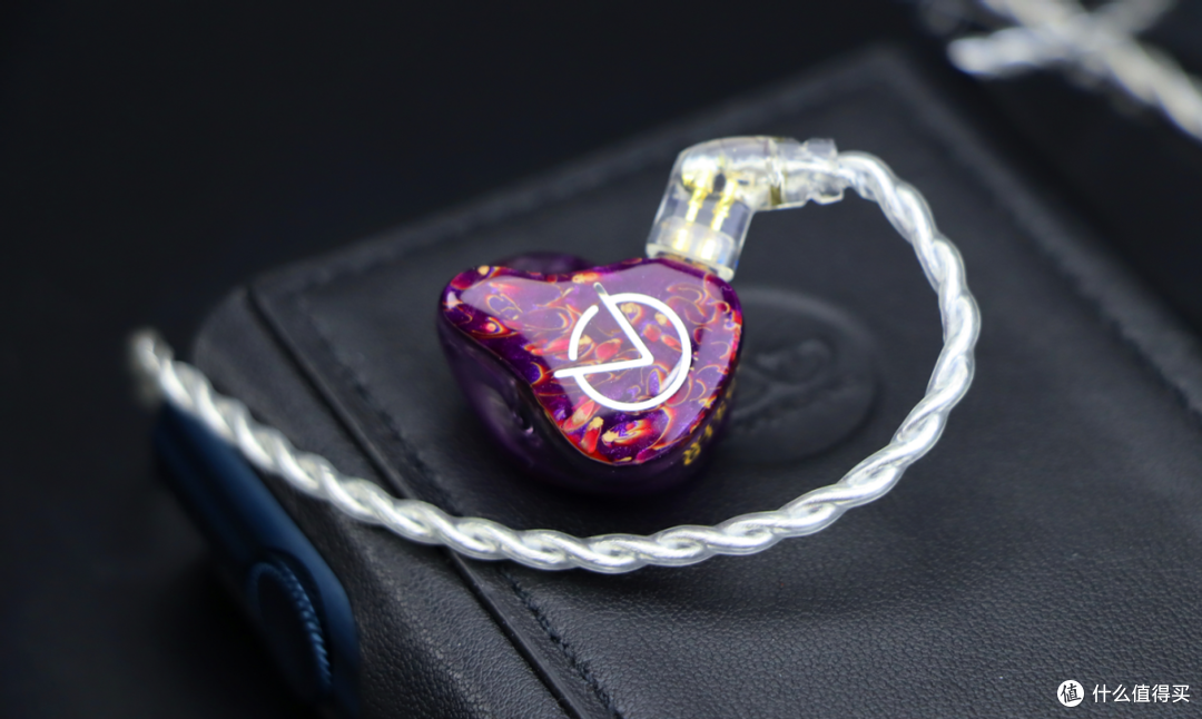 高颜值圈铁hifi耳机流行人声神器聊聊openaudio女巫pro二代