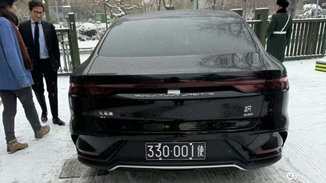 排面拉满联合国驻华最高代表001号座驾竟选择比亚迪汉