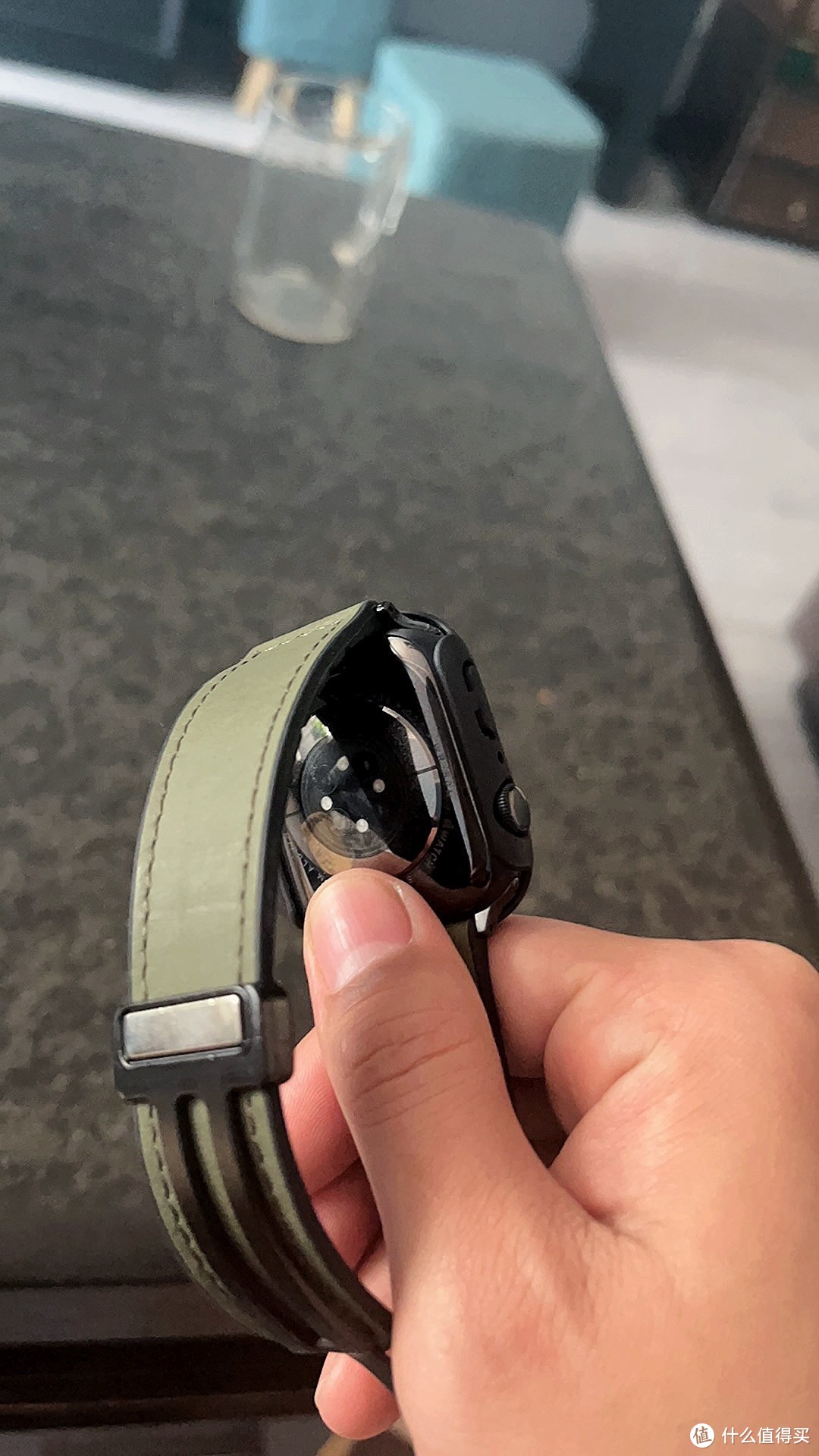 Apple Watch S8贵有贵的好处