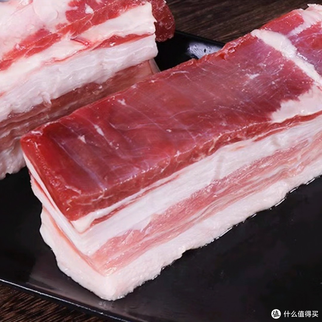 金英国产猪五花肉块，肥瘦相间的美味秘诀！