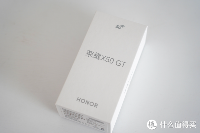 荣耀X50 GT：游戏手机的新王者，全方位优化带来极致体验