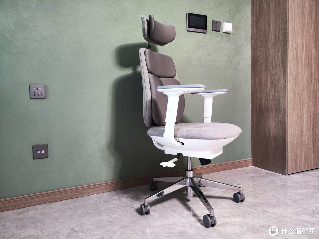 智能人体工学椅测评：有电动气囊托腰、热敷暖腰舒腰、按摩久坐提醒供暖的贝氪智能气动托腰椅体验分享