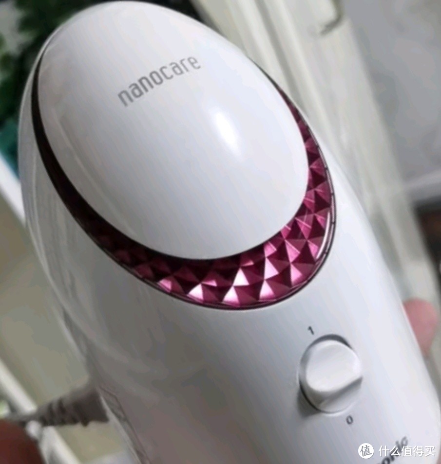 谈谈我使用的松下（Panasonic）蒸脸器 补水仪热喷 家用美容仪 送女友礼物自用纳米香薰