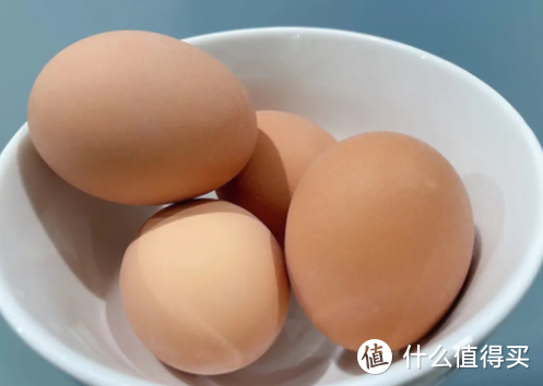 鸡蛋选购技巧：如何挑选新鲜、优质的鸡蛋