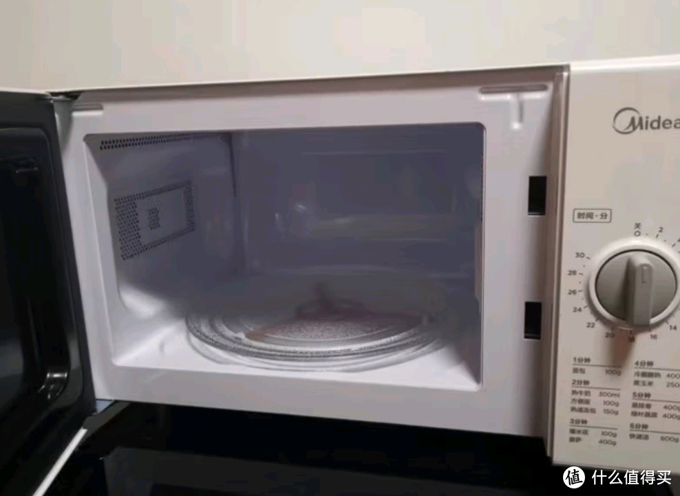 美的微波炉PM2000：智能加热，让烹饪生活更便捷！