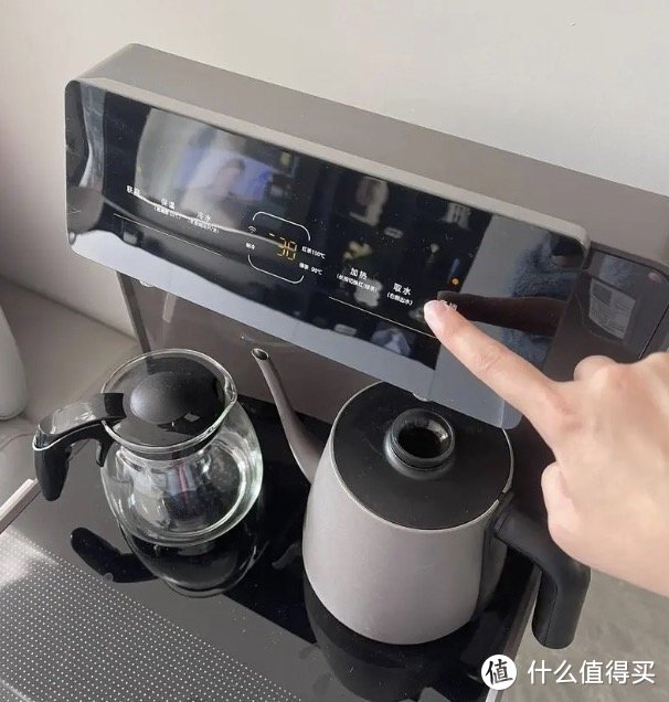 茶吧机有必要买贵的吗？茶吧机和饮水机建议选哪个更实用？