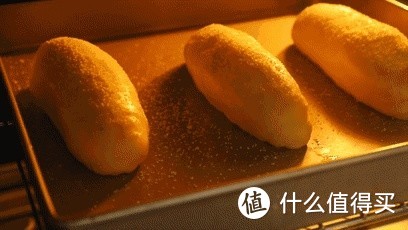 告别单调烹饪，把烘焙店带回家(ᕑᗢᓫ∗)☞美的电烤箱，让美食变得更简单？