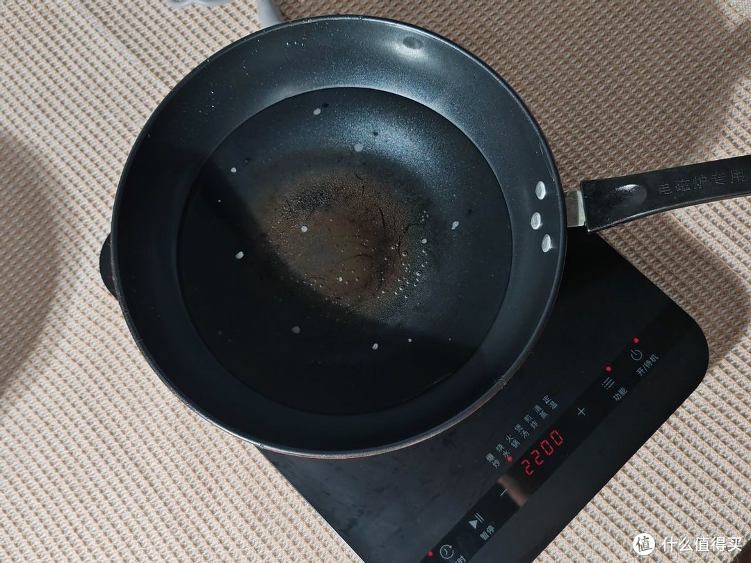 宫菱SEAA电磁炉深度评测：猛火均匀爆炒，千元商厨性能的厨房利器