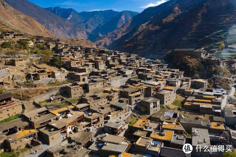 中国古村落“一妻多夫”，延续400多年，他们如何生活？