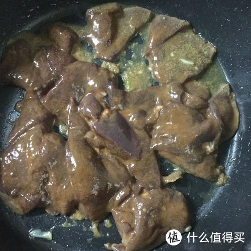 北京传统小吃炒肝，味道香浓，营养丰富