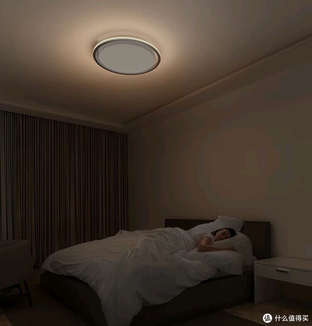 小米卧室吸顶灯Pro，颜值高，更智能。