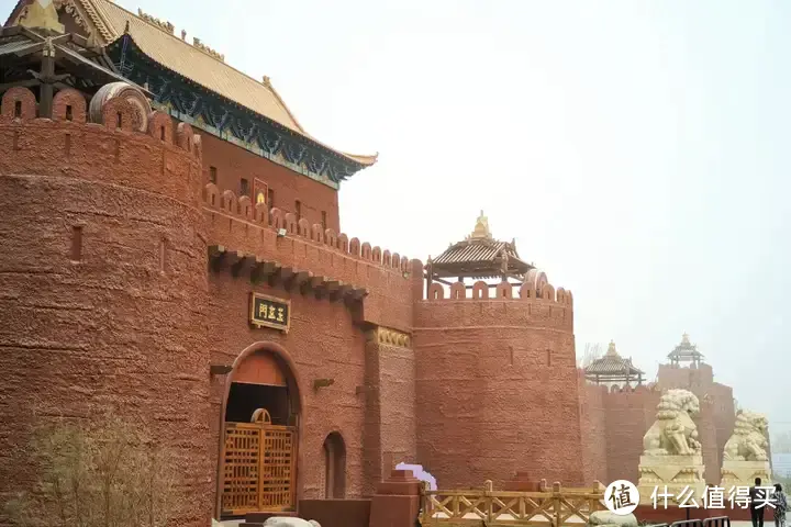 新疆精绝古城图片