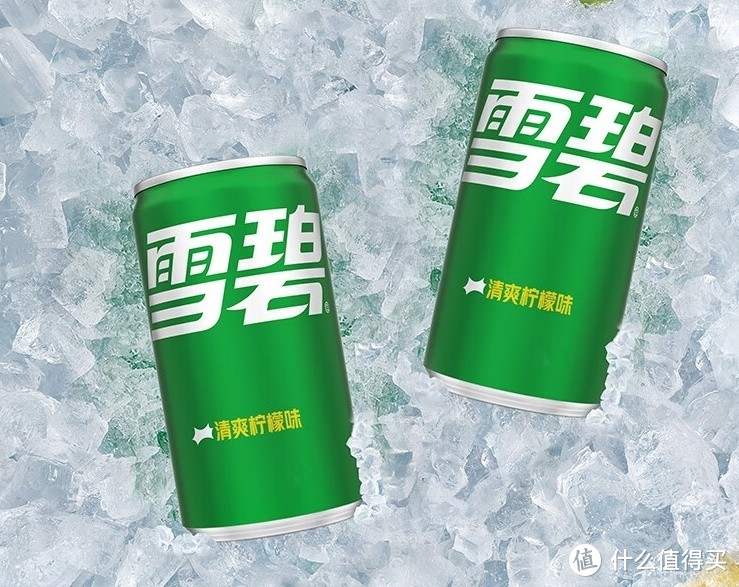 清爽解渴的雪碧，畅享春日的快乐