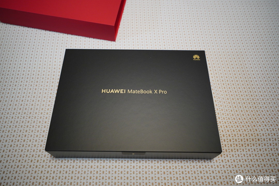 “镁”制性能小钢炮 HUAWEI MateBook X Pro 2024 微绒典藏版 开箱速发