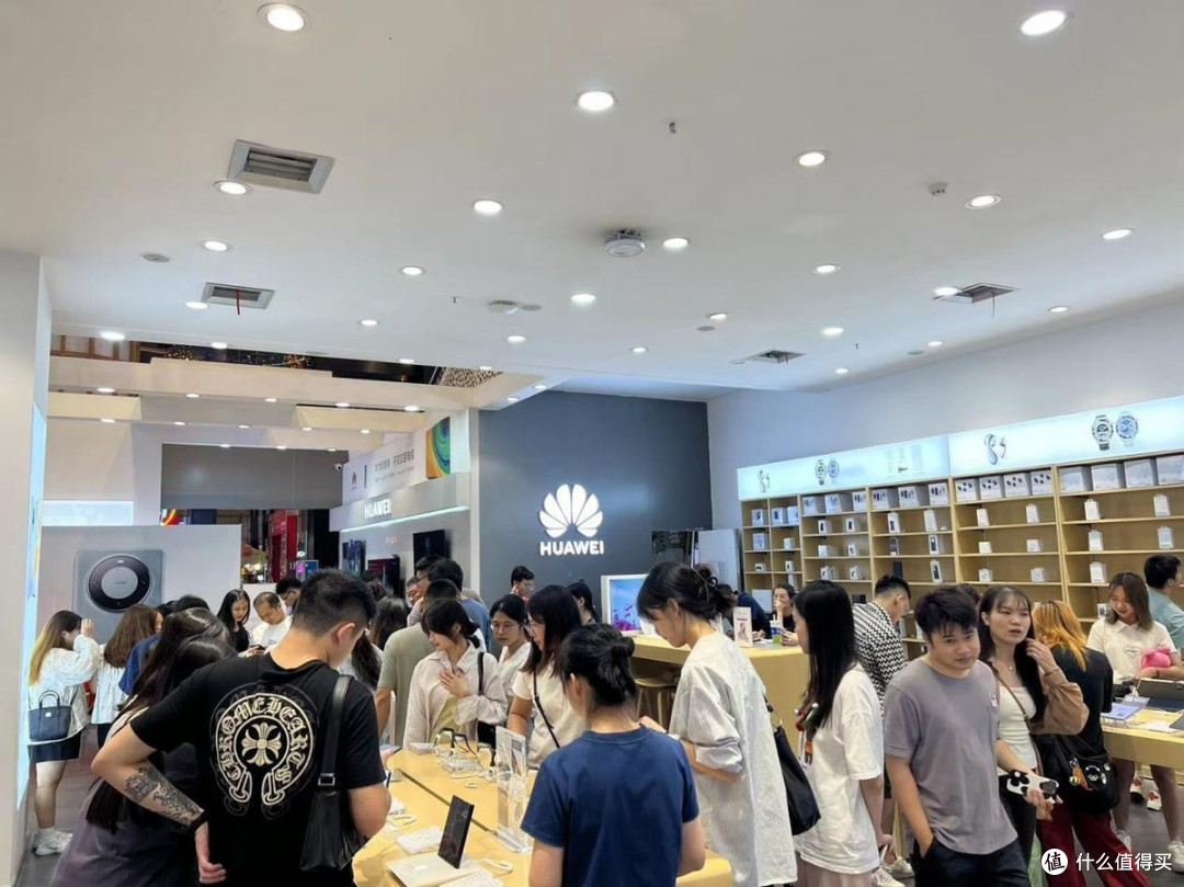 华为终于"咽下苦果":骁龙680卖1999元,现在跌至1380元_手机_什么值得