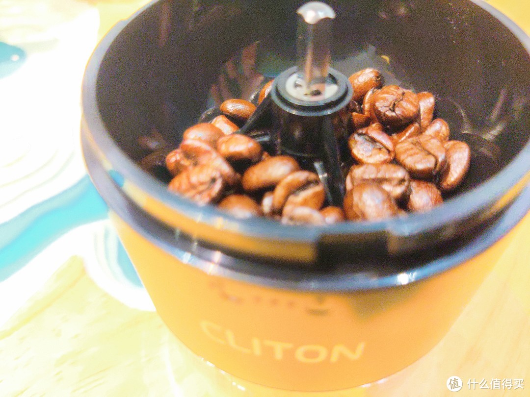 新手也能成大师？CLITON咖啡豆研磨套装评测报告出炉！享受手冲乐趣，和速溶or胶囊咖啡说拜拜