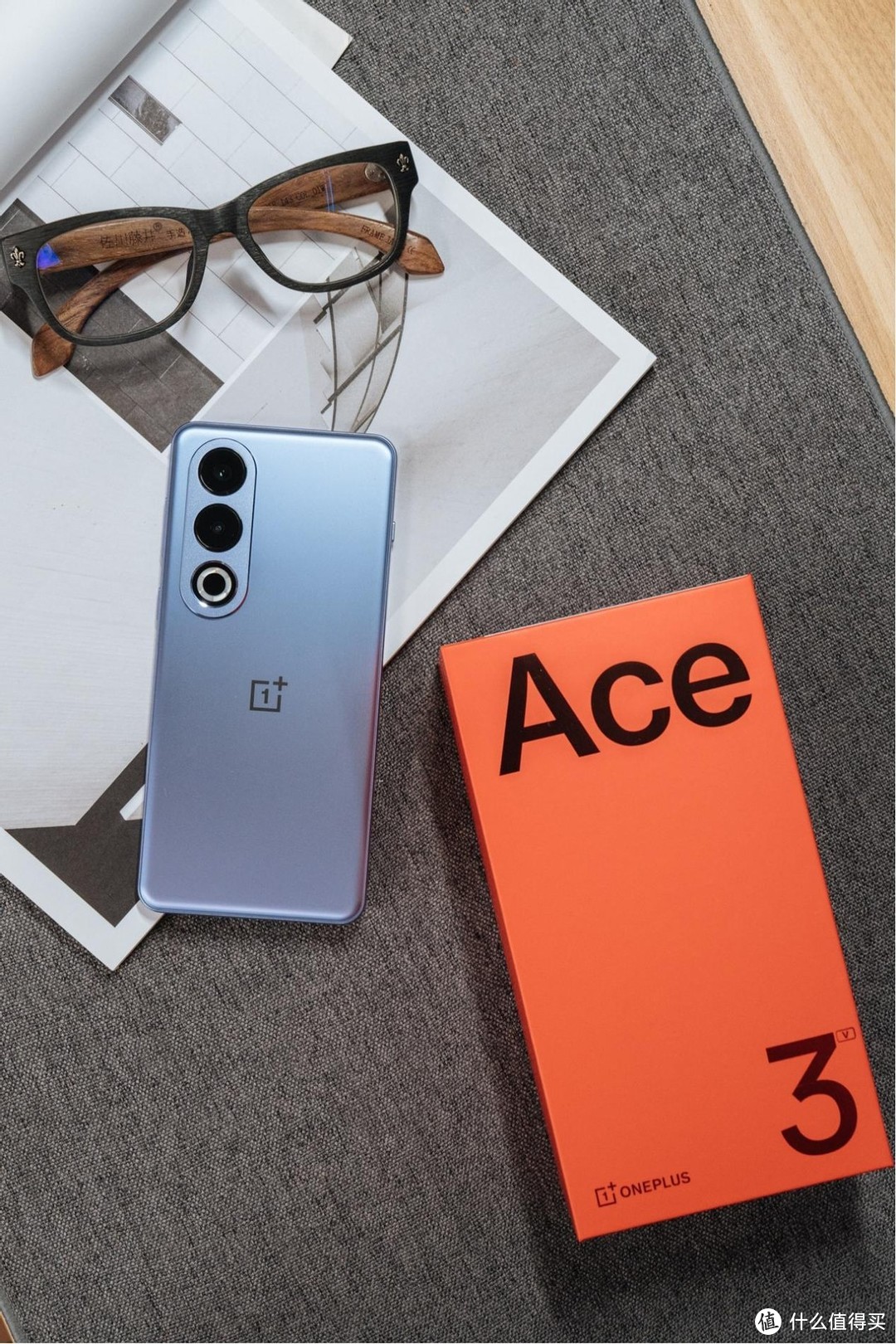 不愧是年轻人的第一台 AI 手机，一加Ace 3V究竟能在生活中做哪些事