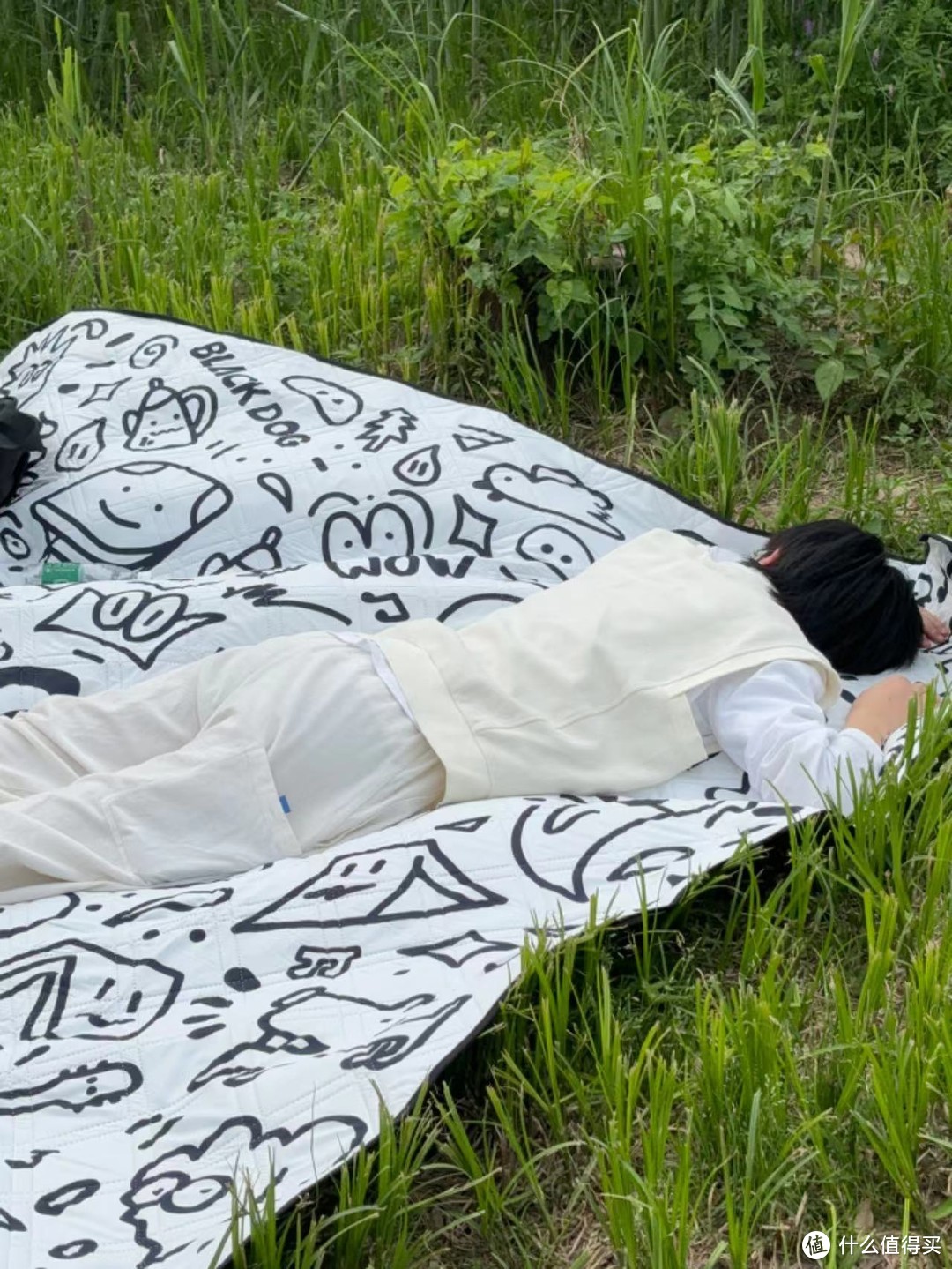 一块野餐垫躺天下