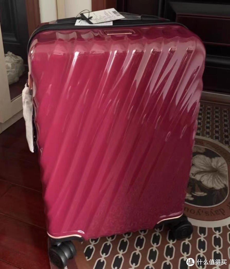 这两款行李箱怎么选