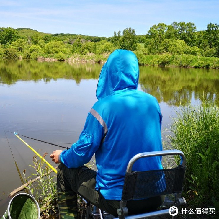 春天想钓鱼，新手怎么选鱼竿呢？