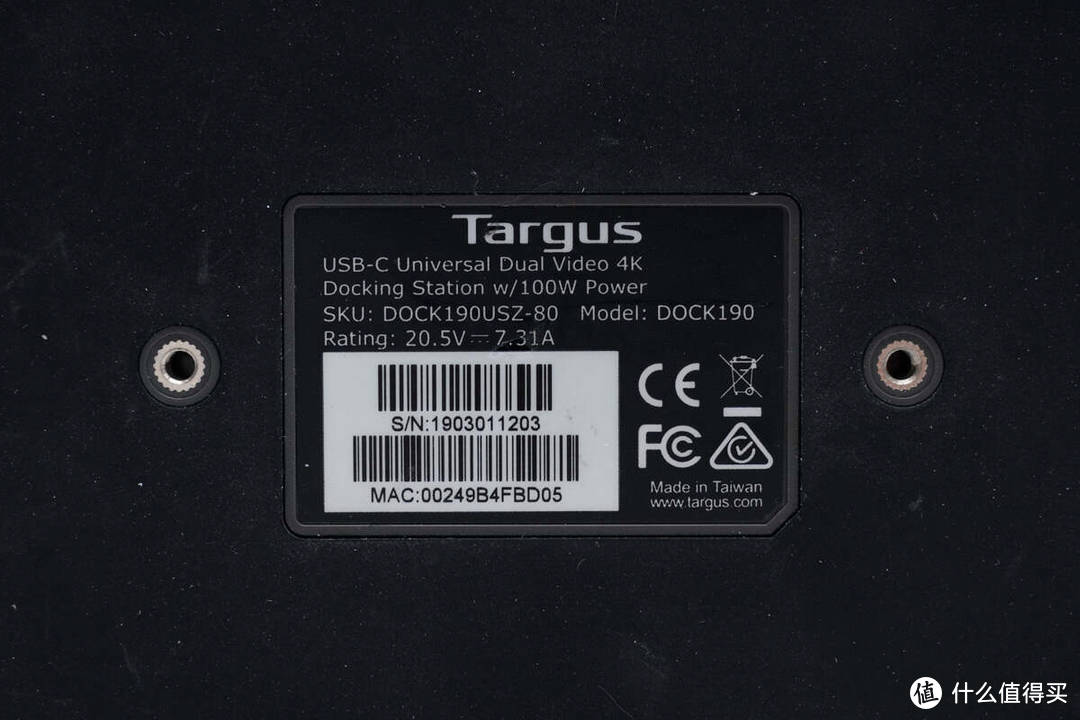 拆解报告：Targus泰格斯双4K多功能扩展坞DOCK190
