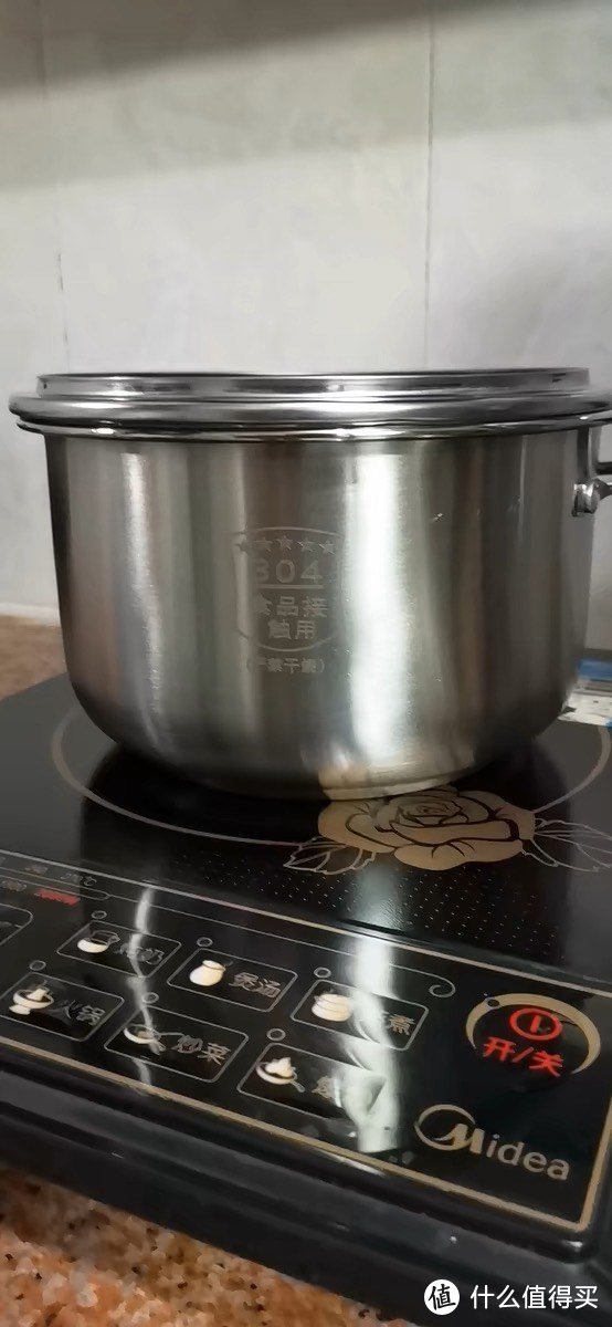 汤锅新风尚：304不锈钢家用加厚奶锅