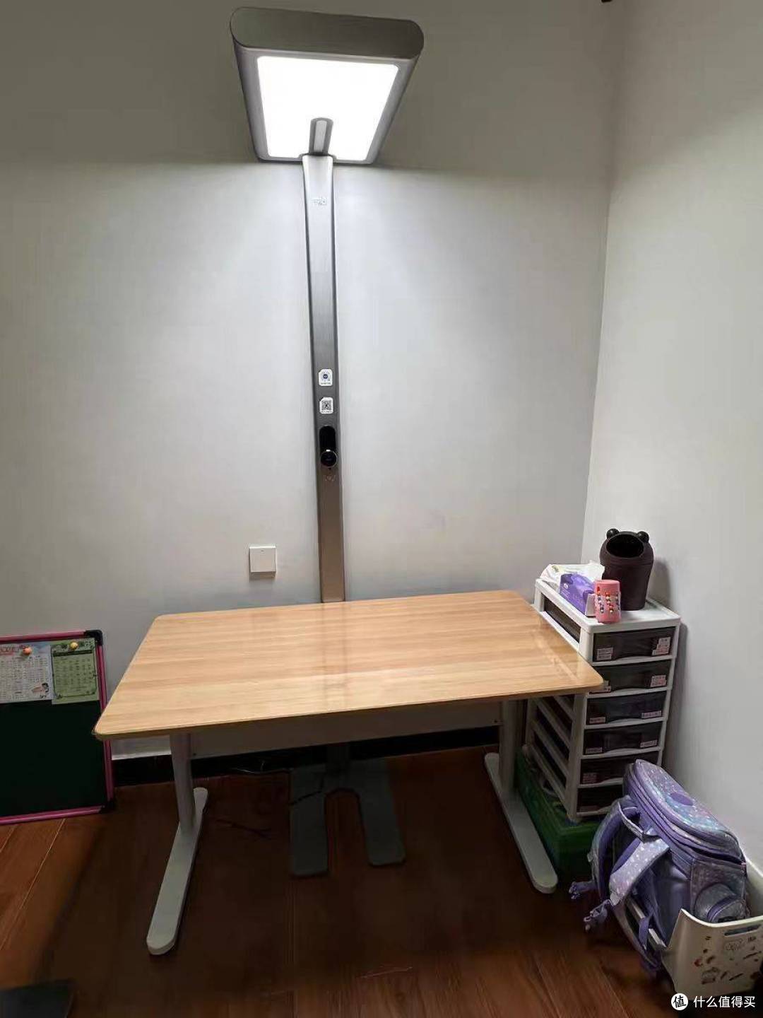 十大护眼落地灯品牌哪个牌子的比较好?护眼落地灯品牌排行榜分享