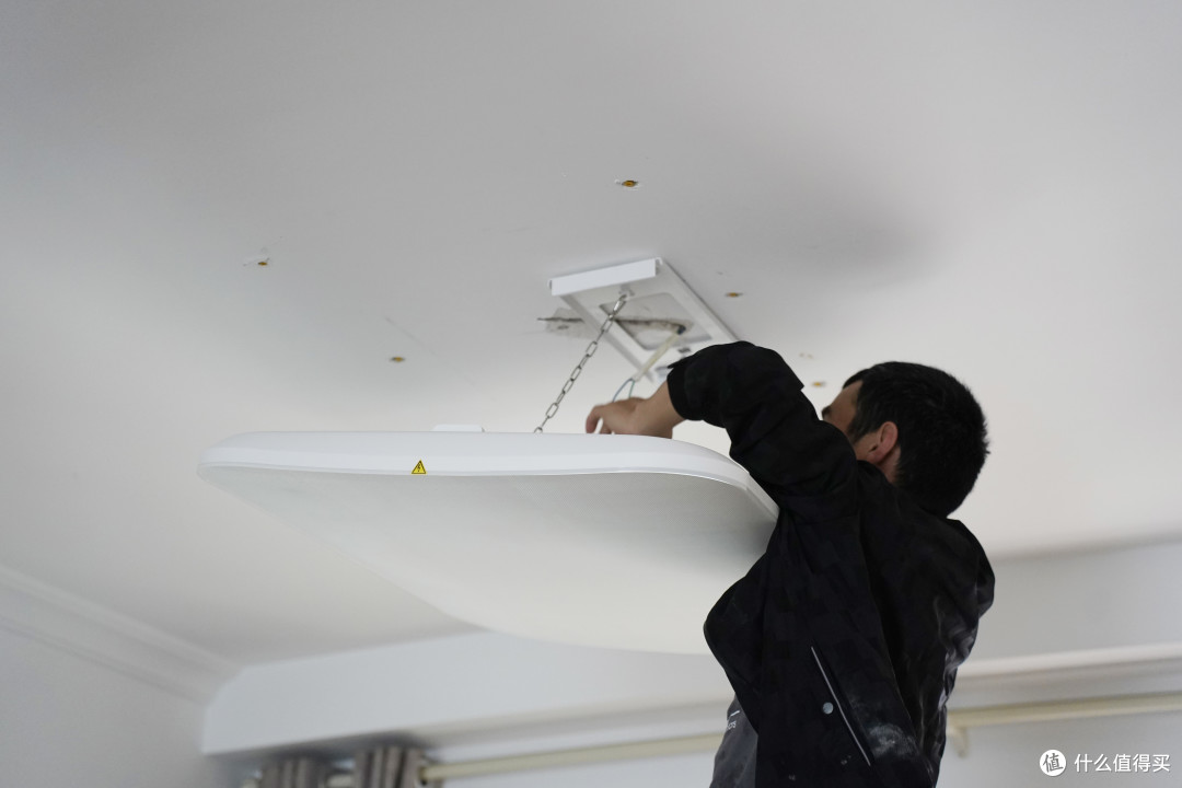 关注孩子用眼护眼吸顶灯是不是坑安装实测看效果附飞利浦全局护眼吸顶