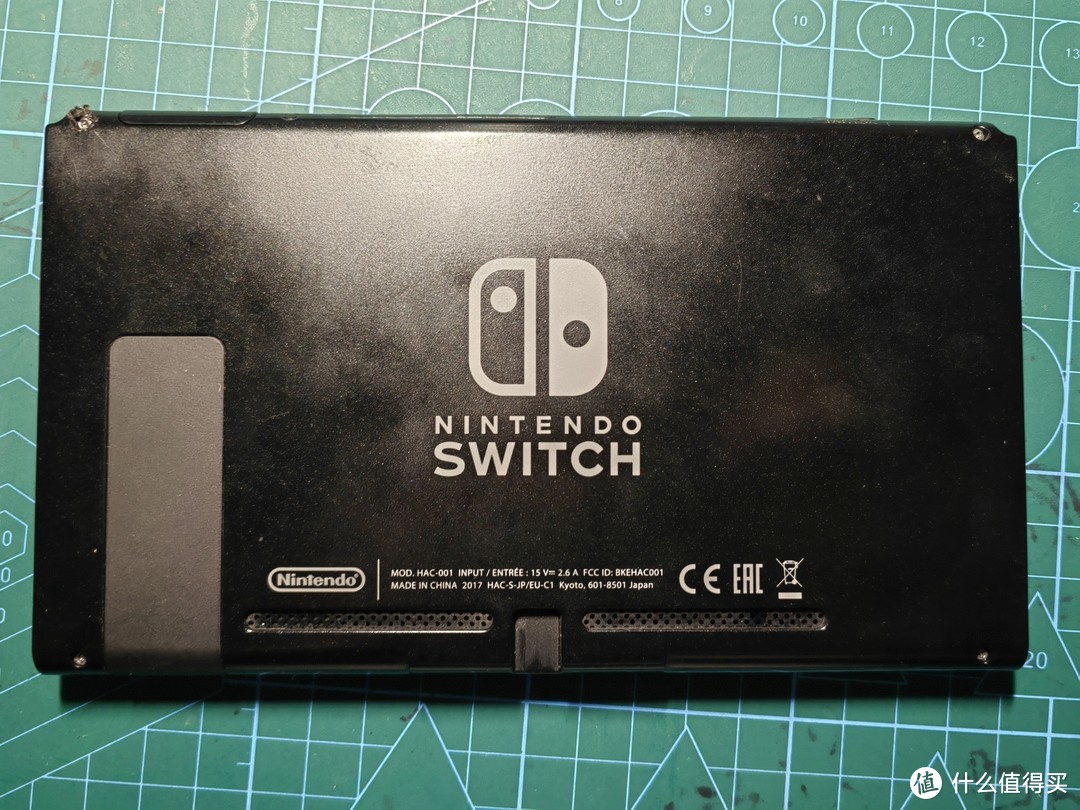 简单记录一下更换Nintendo Switch锂电池的过程