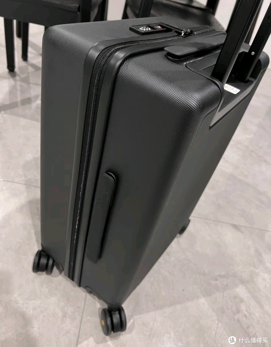 地平线8号行李箱，时尚与实用的完美融合！