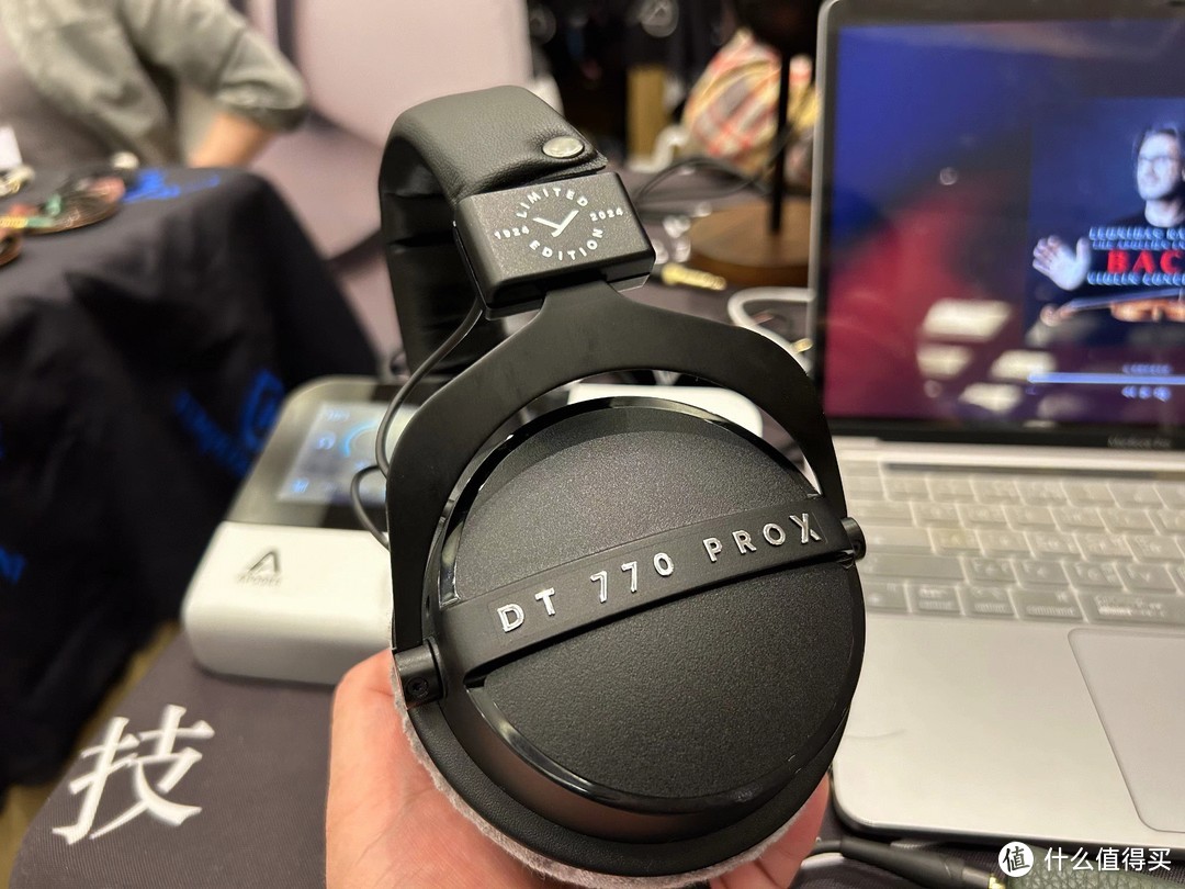 拜雅 PRO X 速谈与 DT900 PRO X 头戴耳机体验 - TDS 无心快语