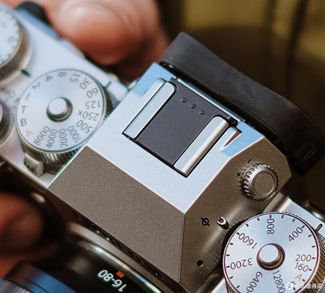 富士 x-t50 相机有望 5 月 16 日发布