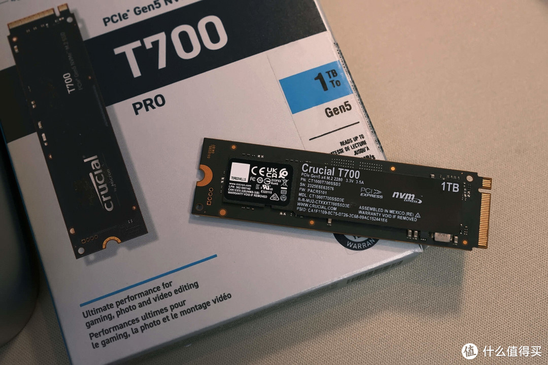 英睿达T700怎么样？原厂颗粒加持，PCIe5.0速度秀翻全场