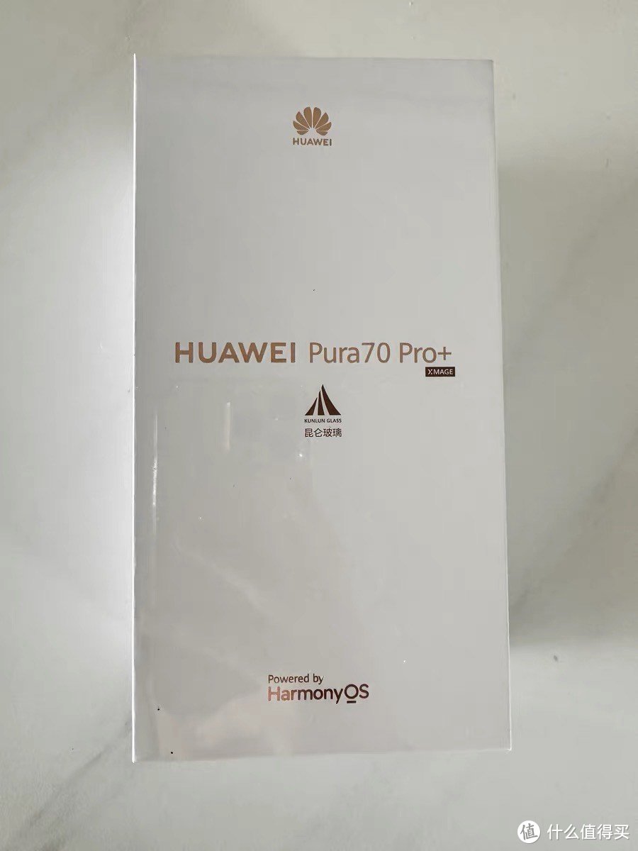 HUAWEI Pura70 Pro+：纯粹新生，引领时尚与科技的双重革命