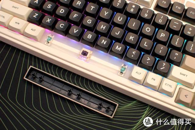 珂芝K75 Lite键盘：百元价位的办公游戏全能之选，学生党看过来