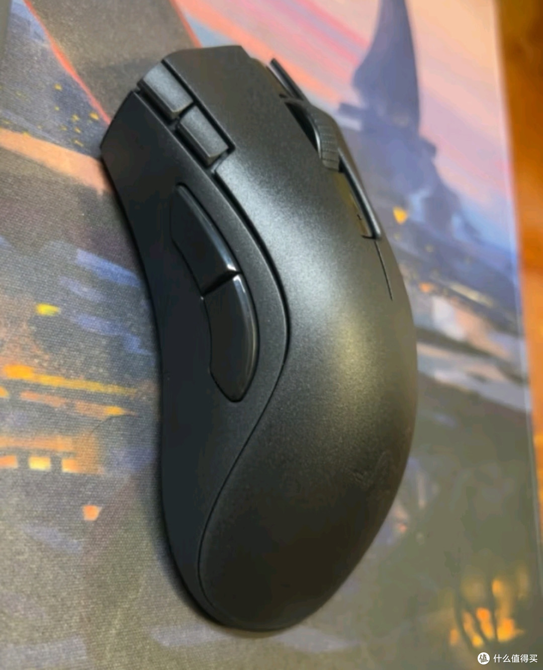 雷蛇炼狱蝰蛇v2游戏鼠标!