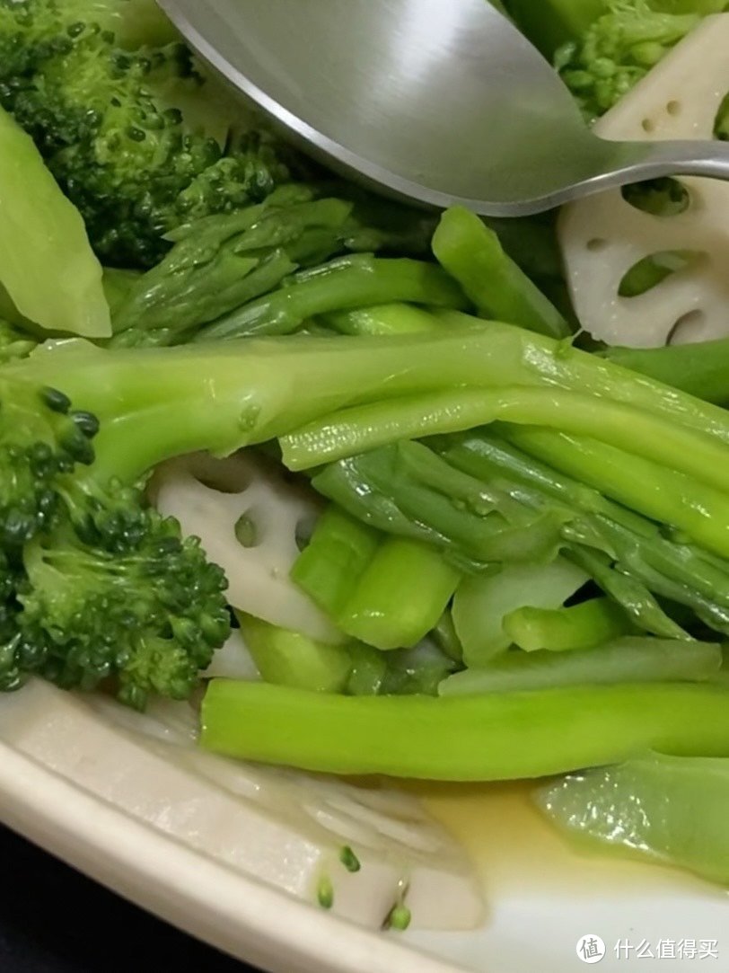 水煮菜是一道美味健康的蔬菜料理