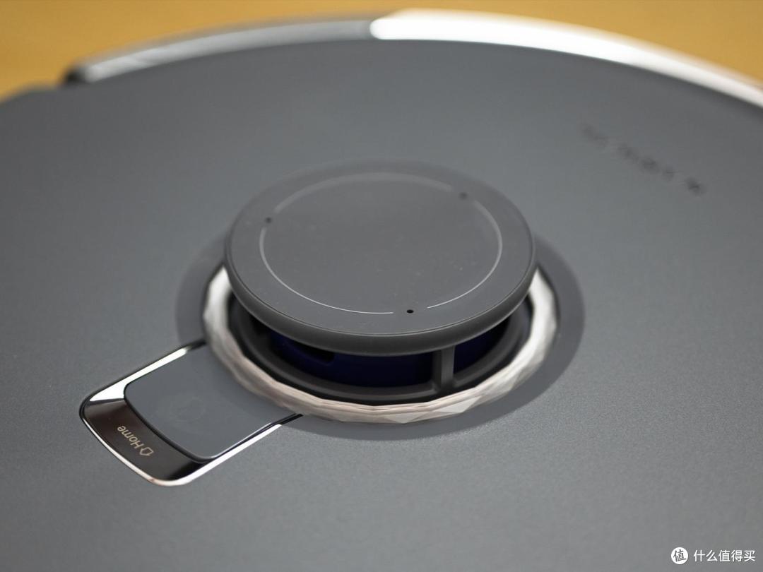 云鲸逍遥001都进化成全智能清洁管家了!这回终于有尖子生卷对方向了!