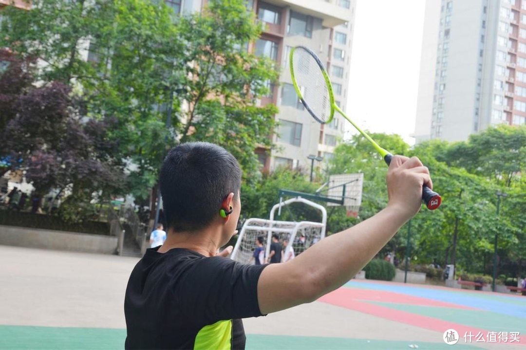 运动装备选购指南| 专业骨传导运动耳机骨聆“小飞豆”深度体验，每周跑步25公里，分享使用心得