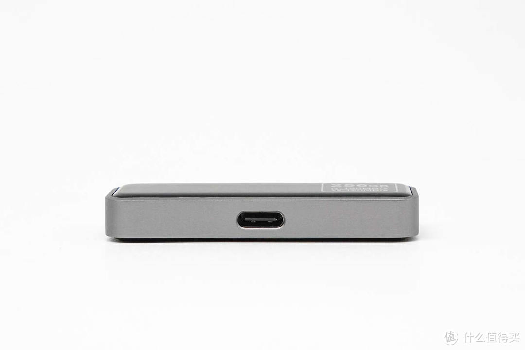 ZIKE iPhone 15存储器评测，USB 3.2高速传输，双接口边录制边充电