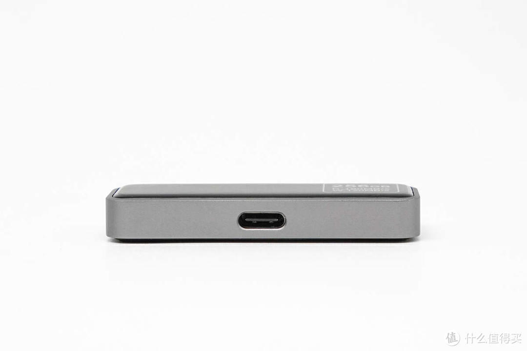 ZIKE iPhone 15存储器评测，USB 3.2高速传输，双接口边录制边充电