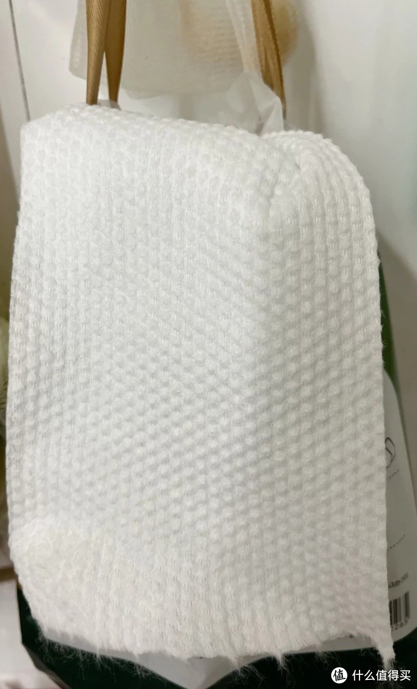 尔木萄 7包装卷筒式洗脸巾一次性洁面巾加厚加大80g珍珠纹定制款