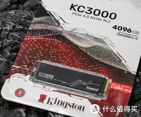 金士顿KC3000固态硬盘4TB：速度与激情的完美结合！
