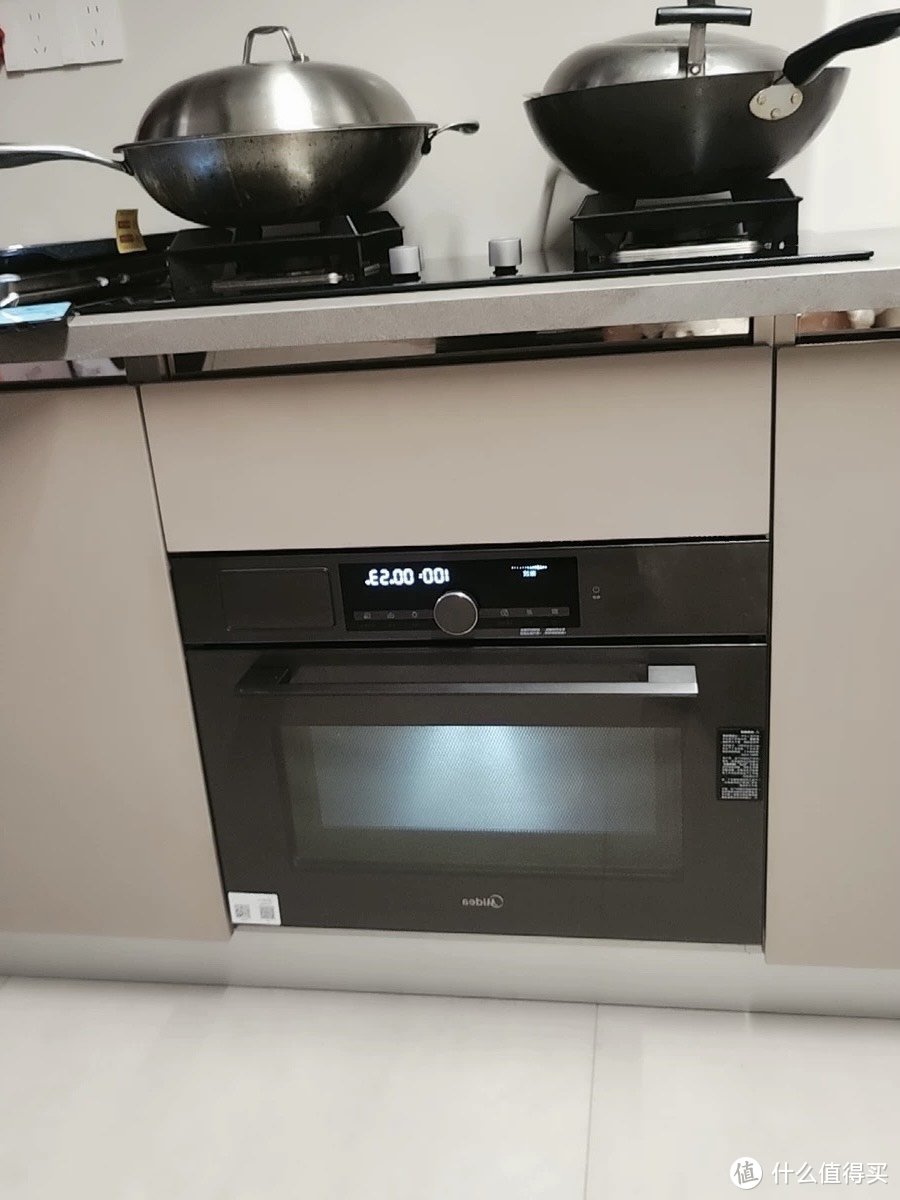 装修厨房选择美的一体式蒸烤箱
