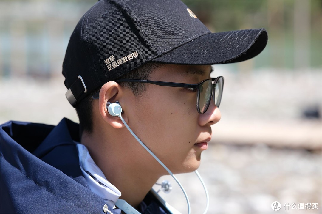 蔡司小乐圆近视防控镜配戴两年后的真实分享，附录孩子近视五年的视力变化以及配镜注意事项。