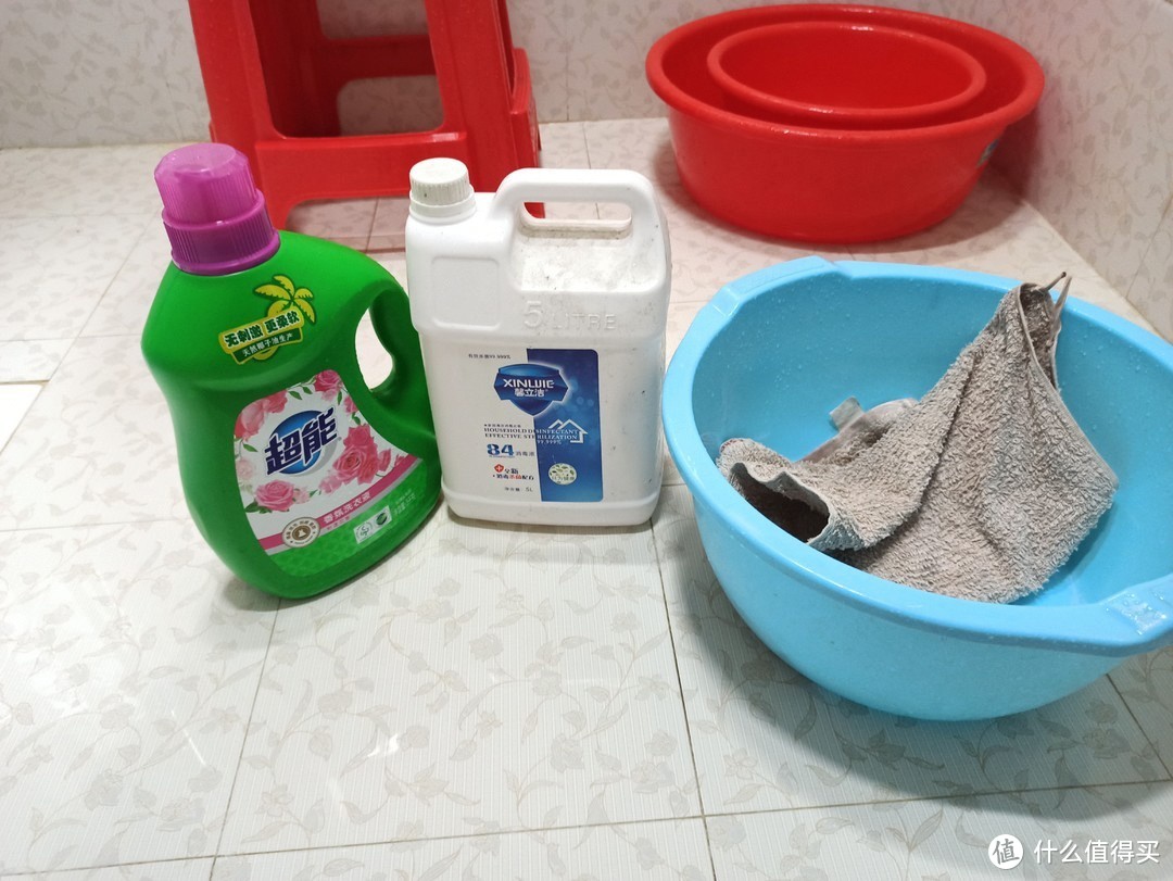 洗衣机好用也要常清洁，清洁海尔洗衣机