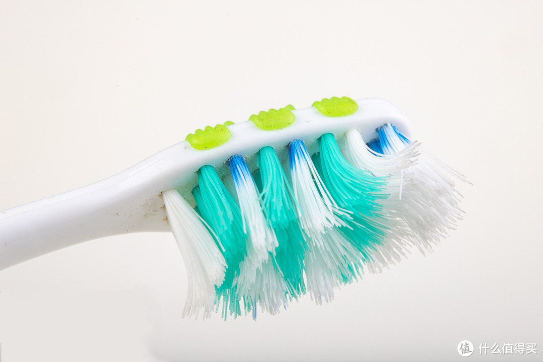 十大电动牙刷排行：细评10个优质款，揭晓谁最好！