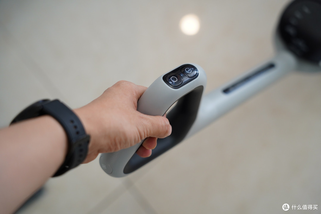 质价比洗地机的巅峰对决——添可Stretch S  VS  追觅H20 Ultra