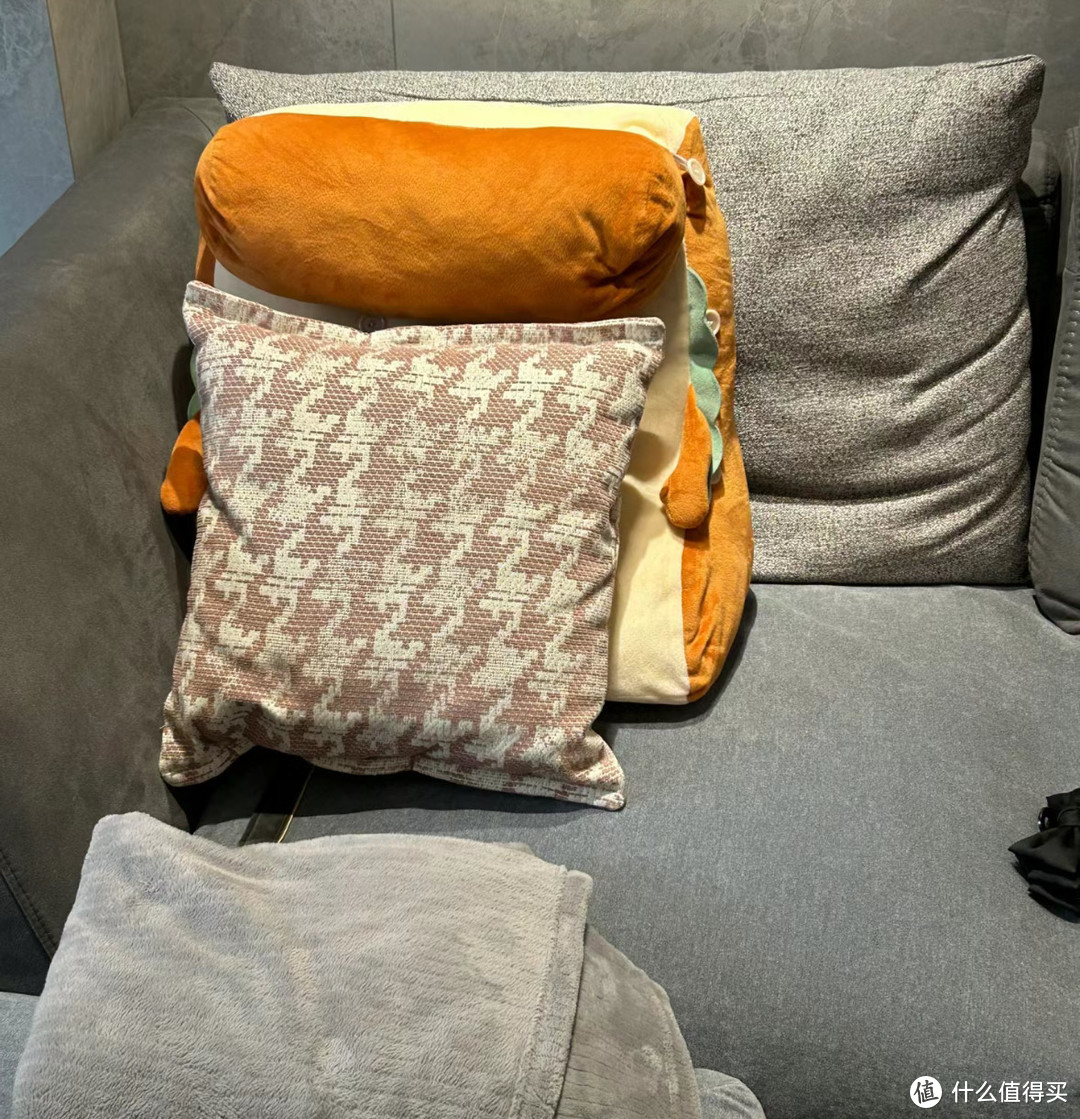家居布置里怎么能少了一款萌萌的抱枕