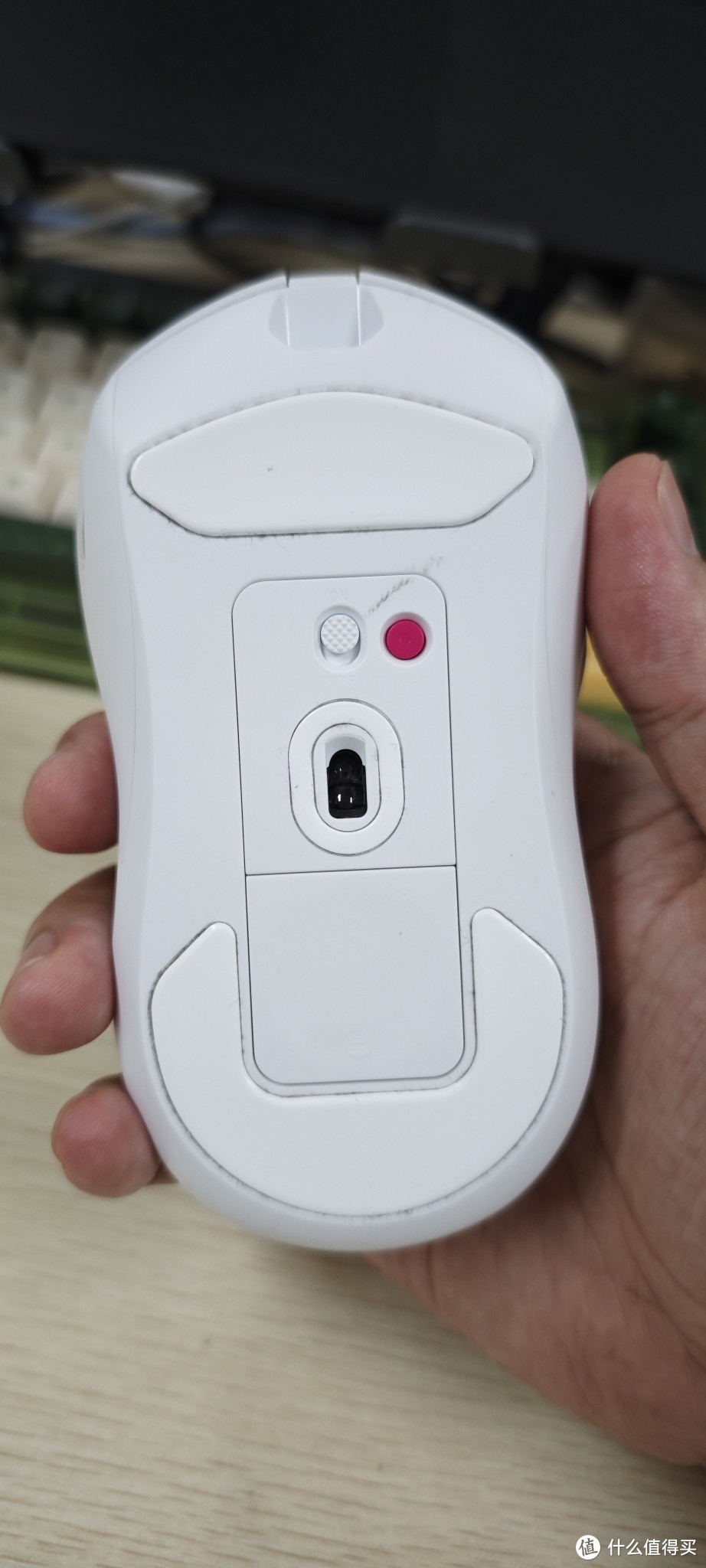 雷柏（Rapoo）V300SE 中小手无线/有线双模游戏鼠标：轻量化设计，电竞精英之选